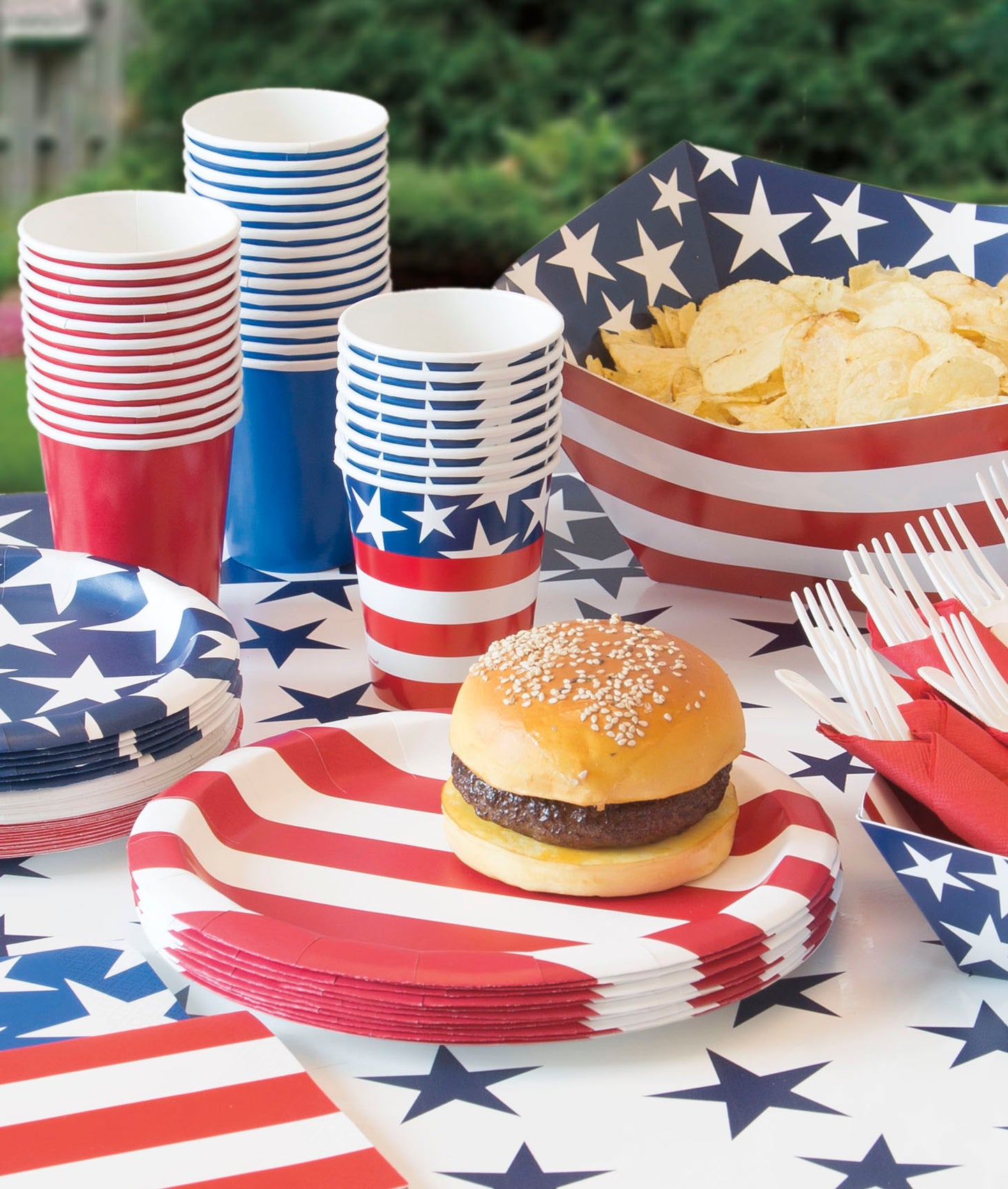 Stars & Stripes 7" Paper Plates - 8ct